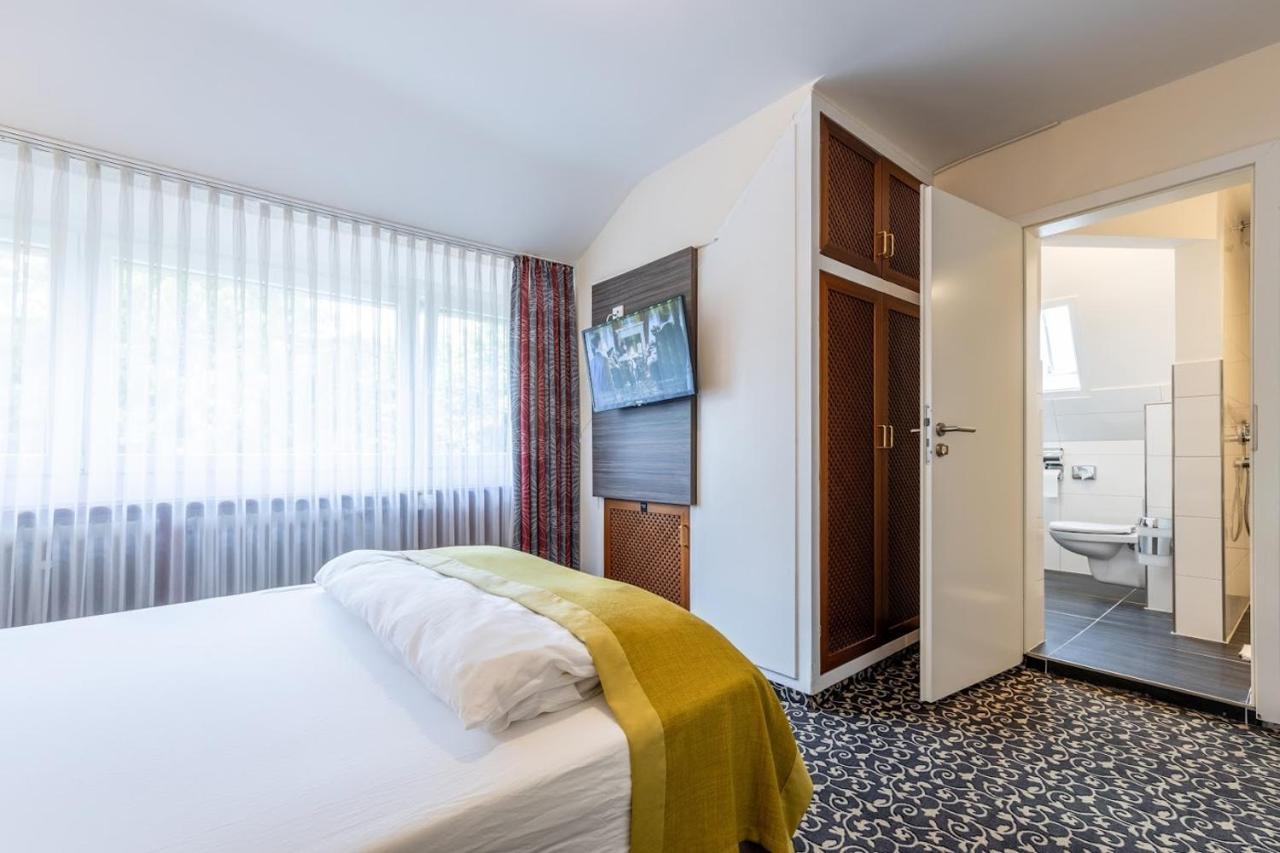 Thermen Hotel & Restaurant Bad Soden Bad Soden am Taunus Bagian luar foto