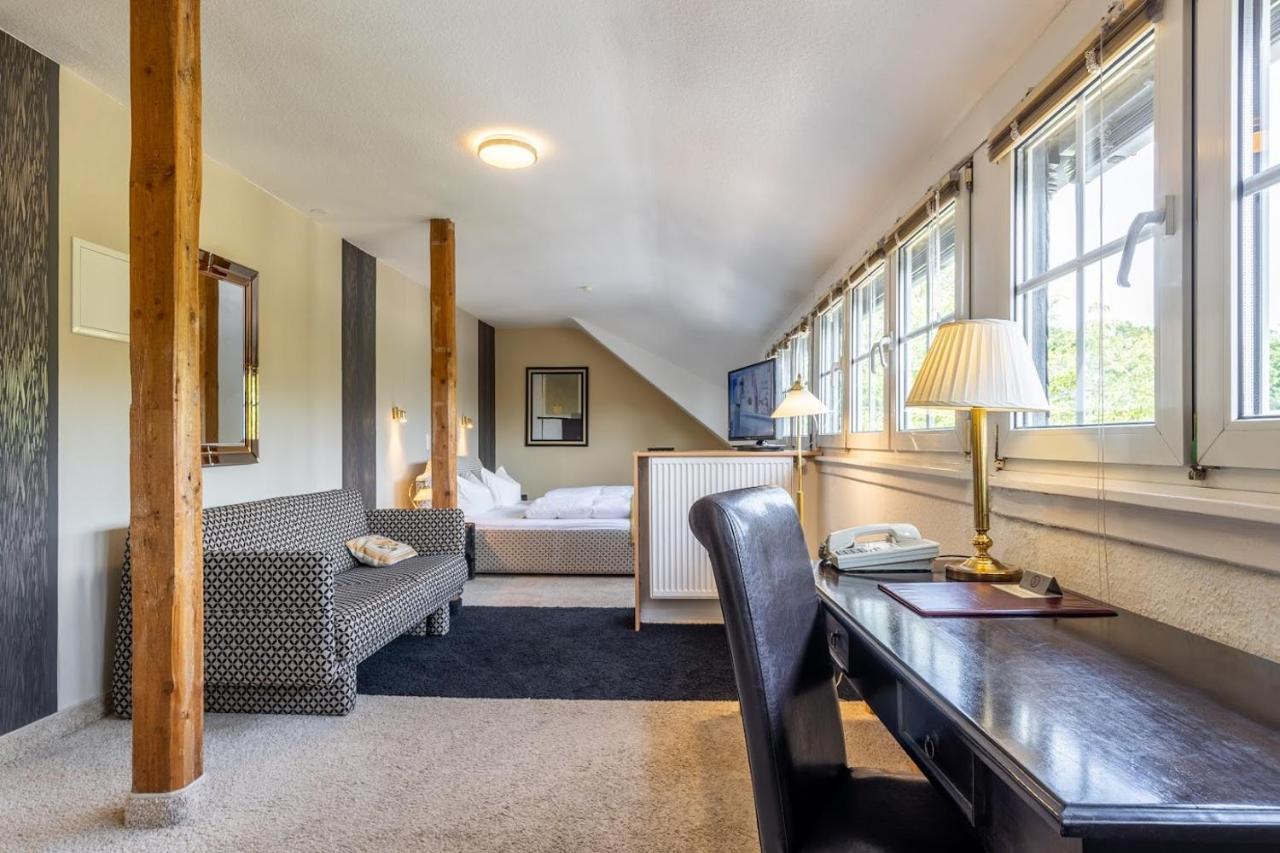 Thermen Hotel & Restaurant Bad Soden Bad Soden am Taunus Bagian luar foto