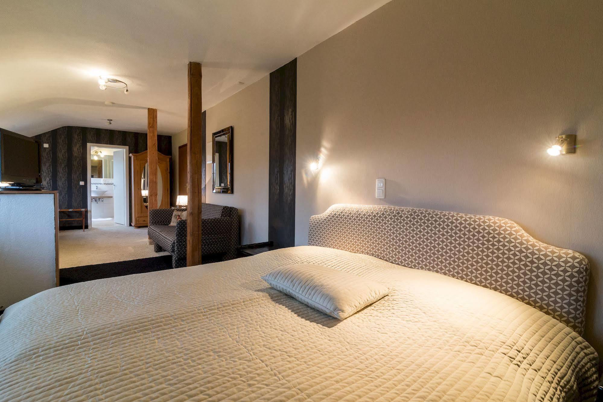 Thermen Hotel & Restaurant Bad Soden Bad Soden am Taunus Bagian luar foto